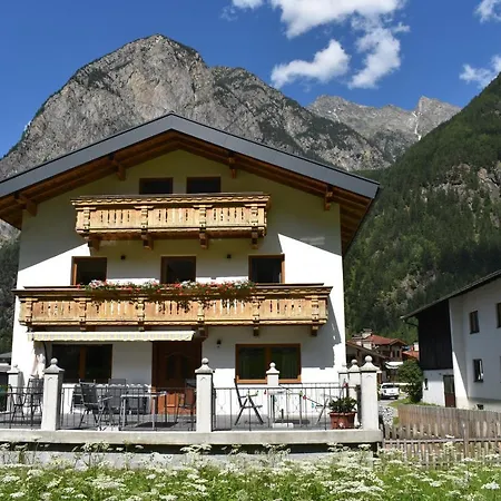 Haueis Apartmán Tumpen